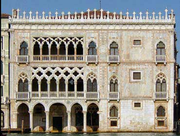 Ca' d'Oro façade overlooking the Grand Canal